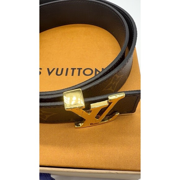 LOUIS VUITTON BELT - Picture 13 of 17